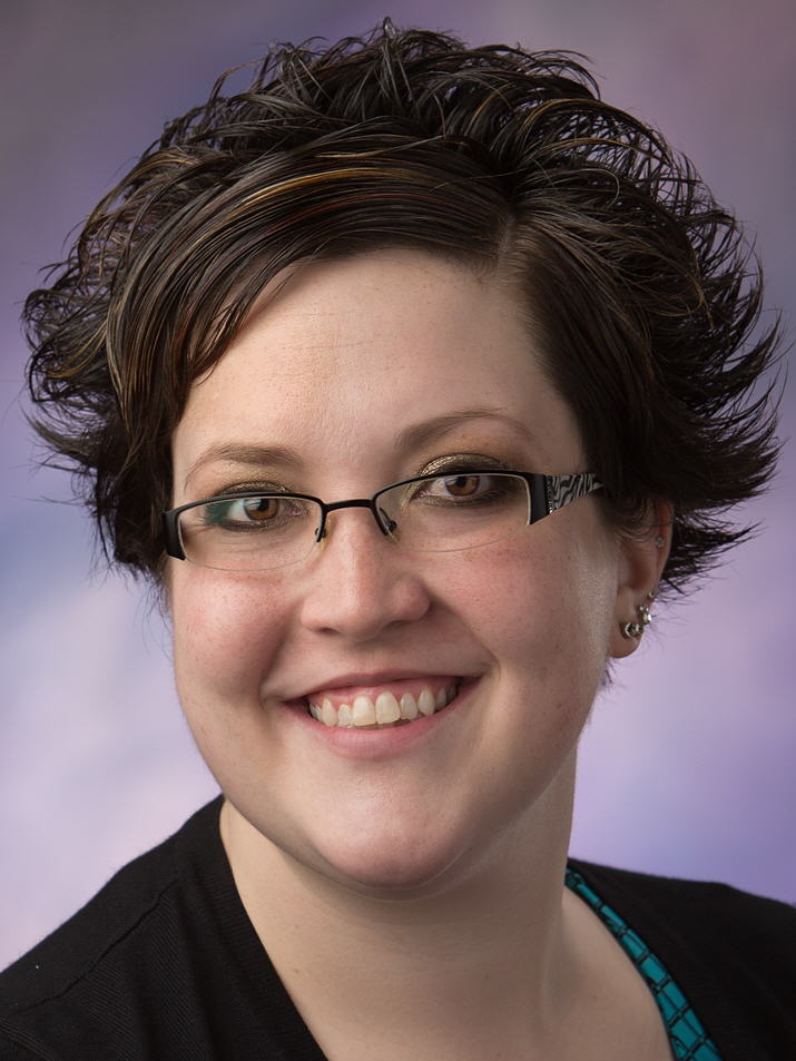 Photo of Amber McMillin, CNP